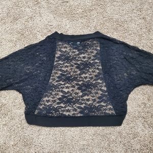 Lace cropped cover up size XL must bundle #12